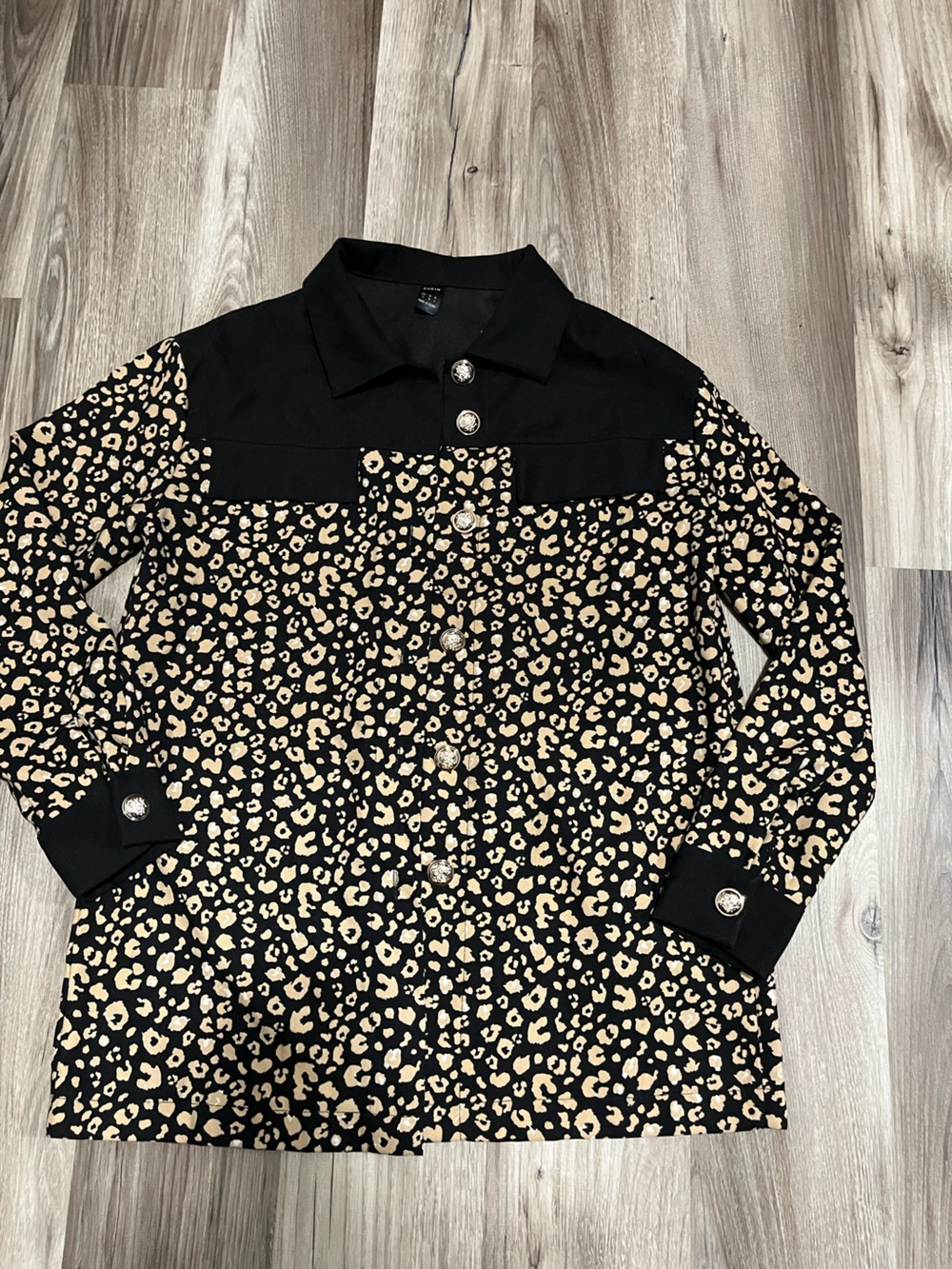 Women’s ' Black & Tan Leopard Print Button-Front Jacket